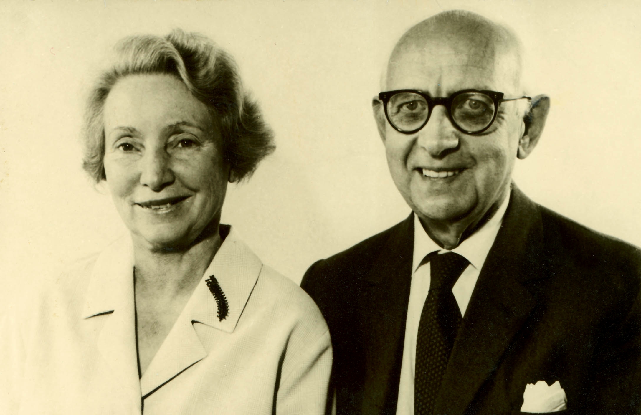 Le Docteur Emil Vodder (à droite)